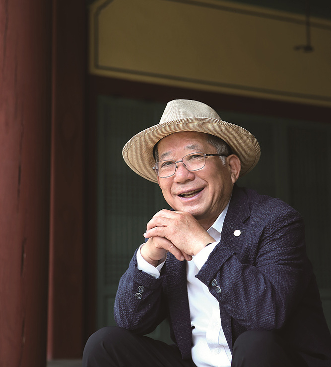 Poet Na Tae-Joo